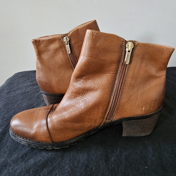 PIKOLINOS High End Leather Tassel Ankle Boots, Side Zip - Picture 8 of 11